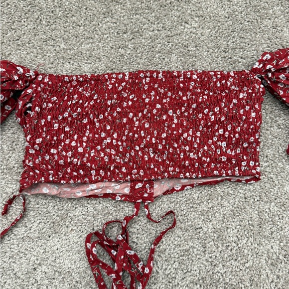 Red Floral Ruffled Top - Picture 7 of 8